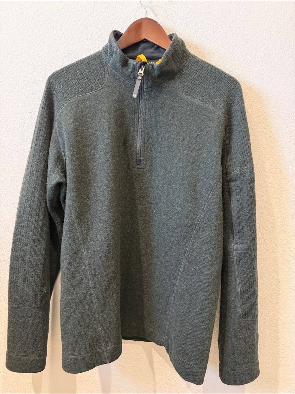 Mountain Hardwear Men's Dark Green Half-Zip Sweater